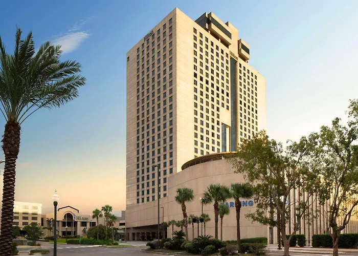 Best New Orleans Hotels Offering Smoking Rooms